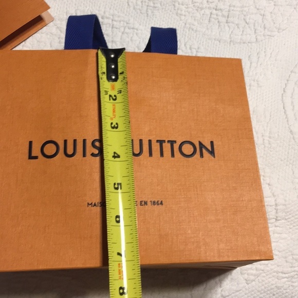 Louis Vuitton bag with receipt holder. - Picture 3 of 8